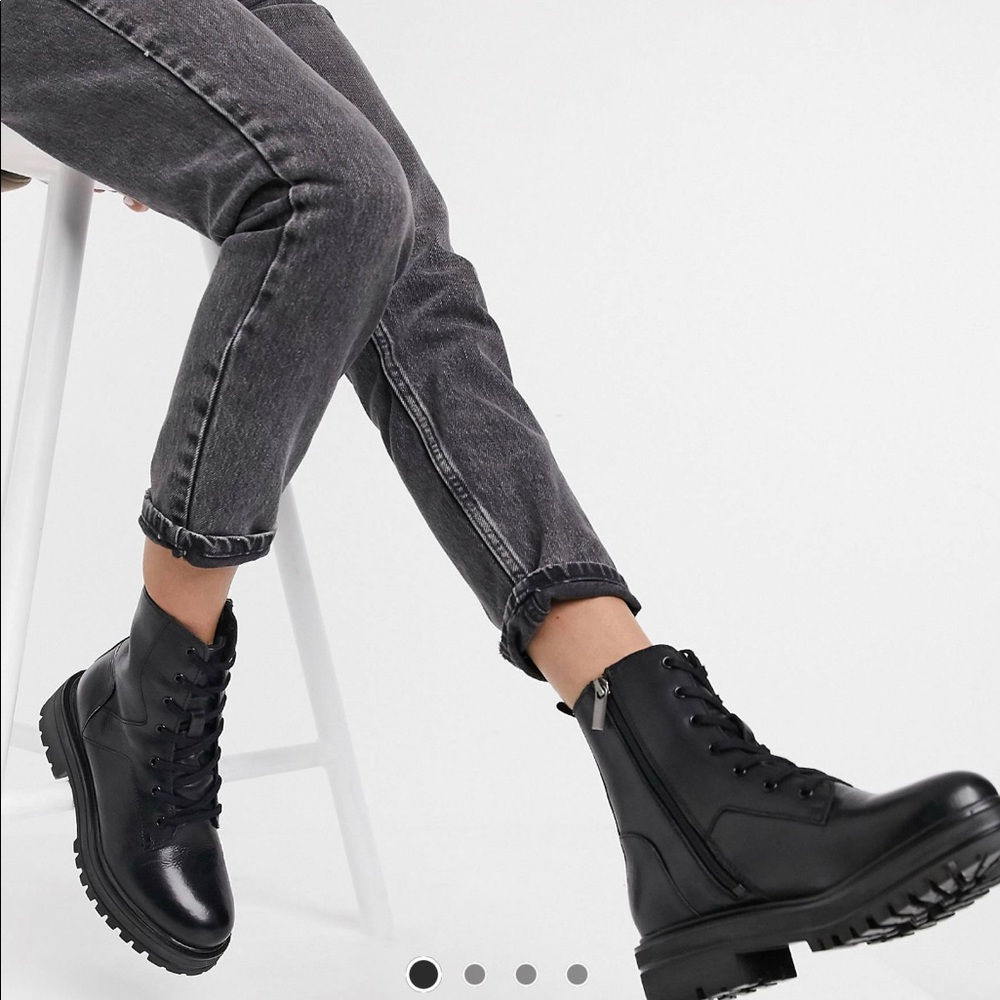 RULE London Black Combat boots NEW size 7